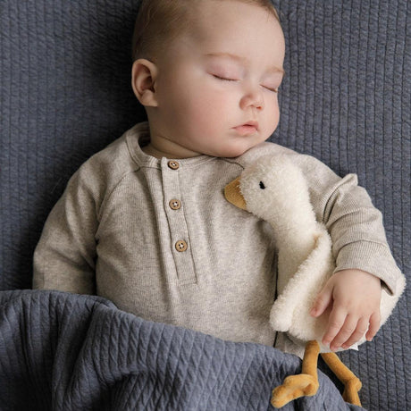 Little Dutch: przytulanka gąska Little Goose 18 cm - Noski Noski