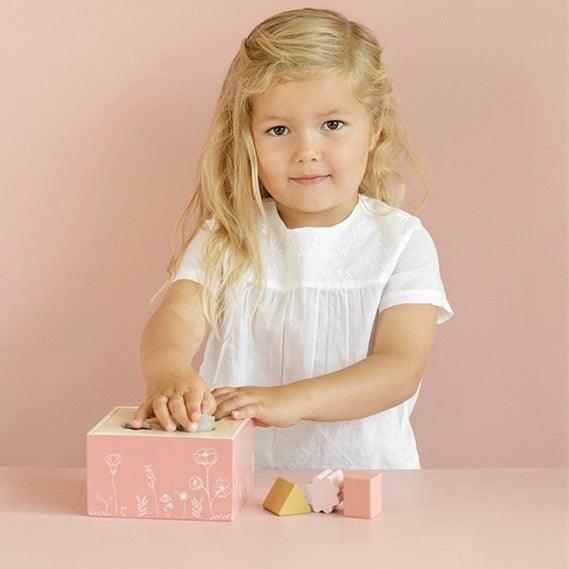 Little Dutch: sorter drewniany Shape Sorter - Noski Noski
