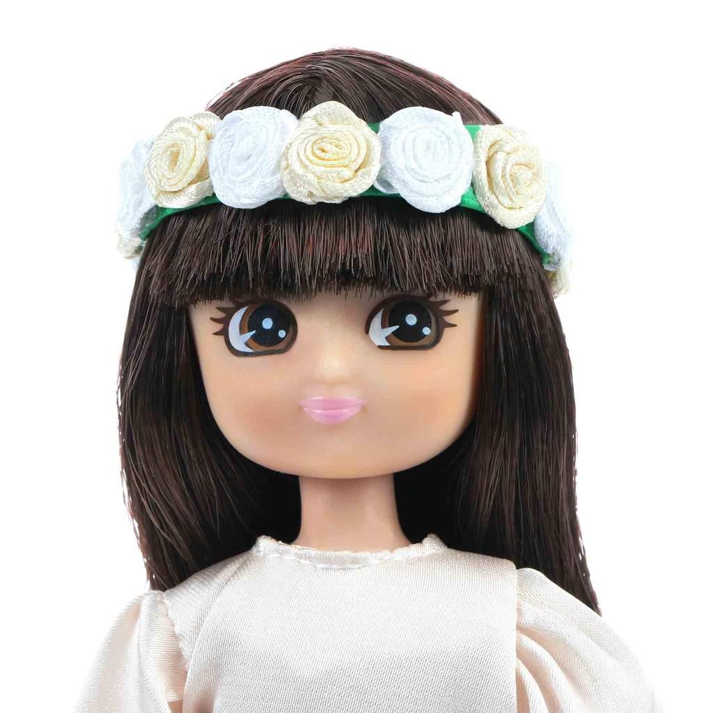 Lottie: lalka druhna Royal Flower Girl - Noski Noski