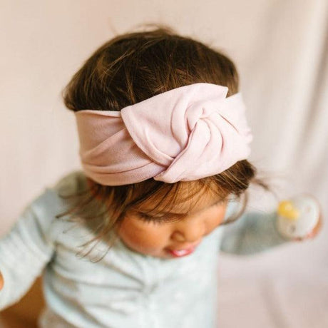 Opaska na głowę dla niemowląt Loulou Lollipop Tencel 6-12 M, miękka, oddychająca, chroni uszka, w modnych wzorach i kolorach.