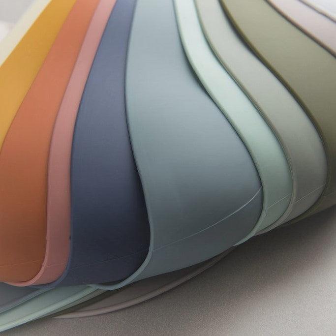 Loulou Lollipop: śliniak silikonowy Colours - Noski Noski