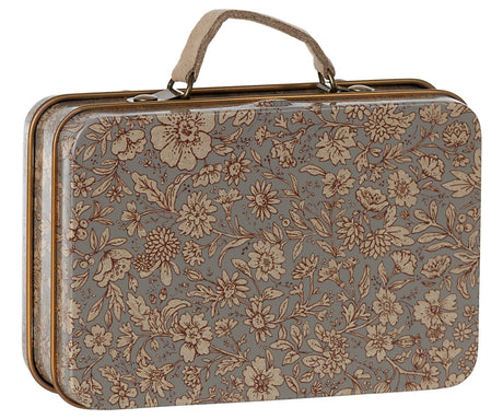 Stylowa retro walizeczka Maileg Blossom Grey dla dzieci do przechowywania skarbów, metal i skóra, myszki Maileg.