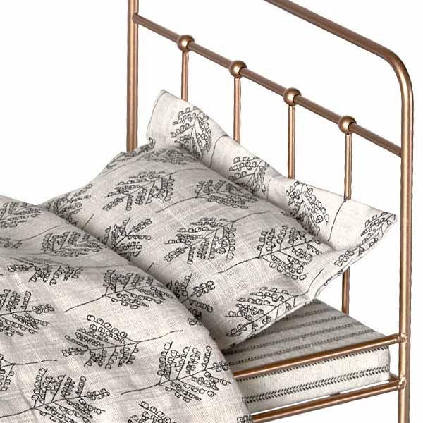 Maileg: metalowe łóżko dla lalek i misiów Vintage Gold Medium - Noski Noski