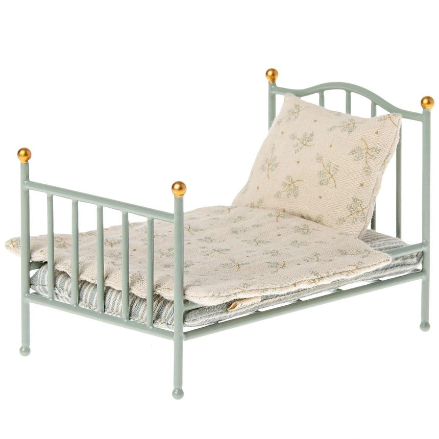 Maileg: metalowe łóżko dla myszek i króliczków Vintage Bed - Noski Noski