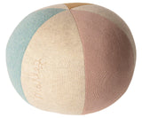 Maileg: miękka piłka Light Blue Soft Ball - Noski Noski