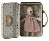 Maileg: myszka aniołek Angel Mouse In Suitcase - Noski Noski