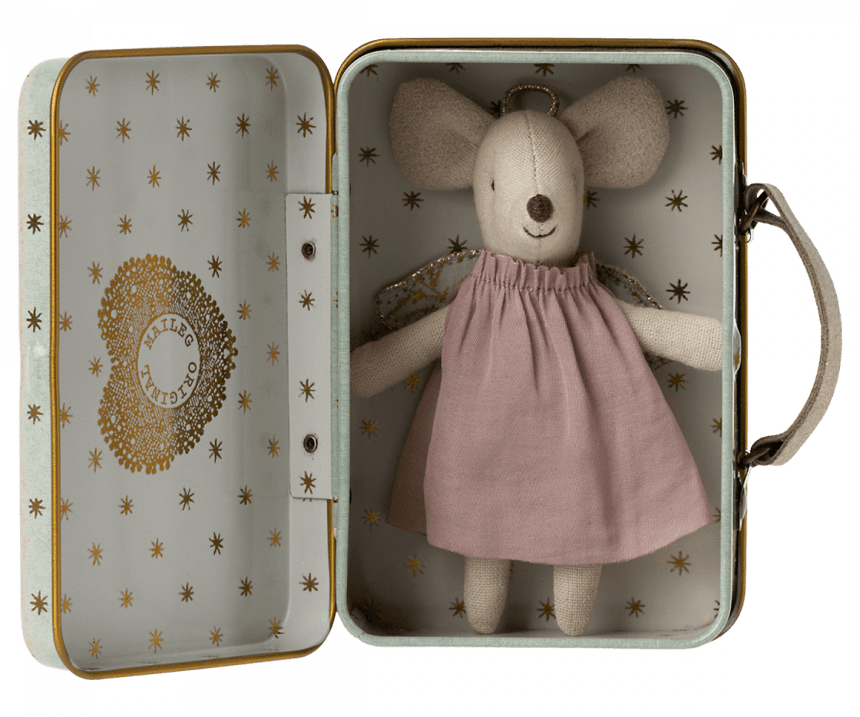 Maileg: myszka aniołek Angel Mouse In Suitcase - Noski Noski