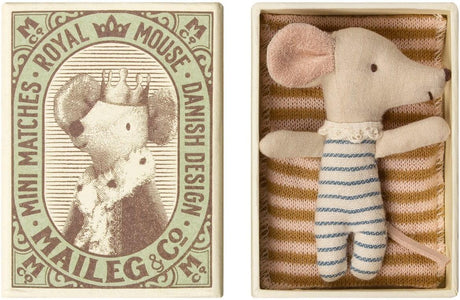 Maileg: myszka dzidziuś w pudełku Baby Mouse in Box Sleepy/ Wakey 8 cm - Noski Noski