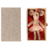 Maileg: myszka tancerka w szufladzie Mouse in Daybed Little Sister 10 cm - Noski Noski