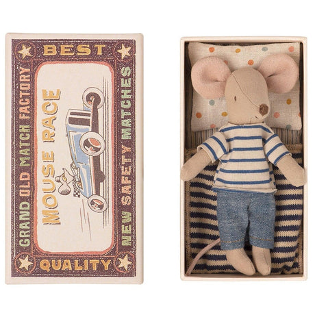 Maileg: myszka w pudełku paski Mouse in Matchbox Big Brother 13 cm - Noski Noski