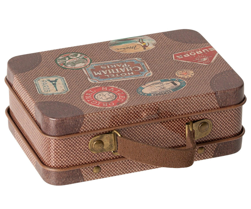 Maileg: myszka w walizce Christmas Mouse in Suitcase Little Brother - Noski Noski