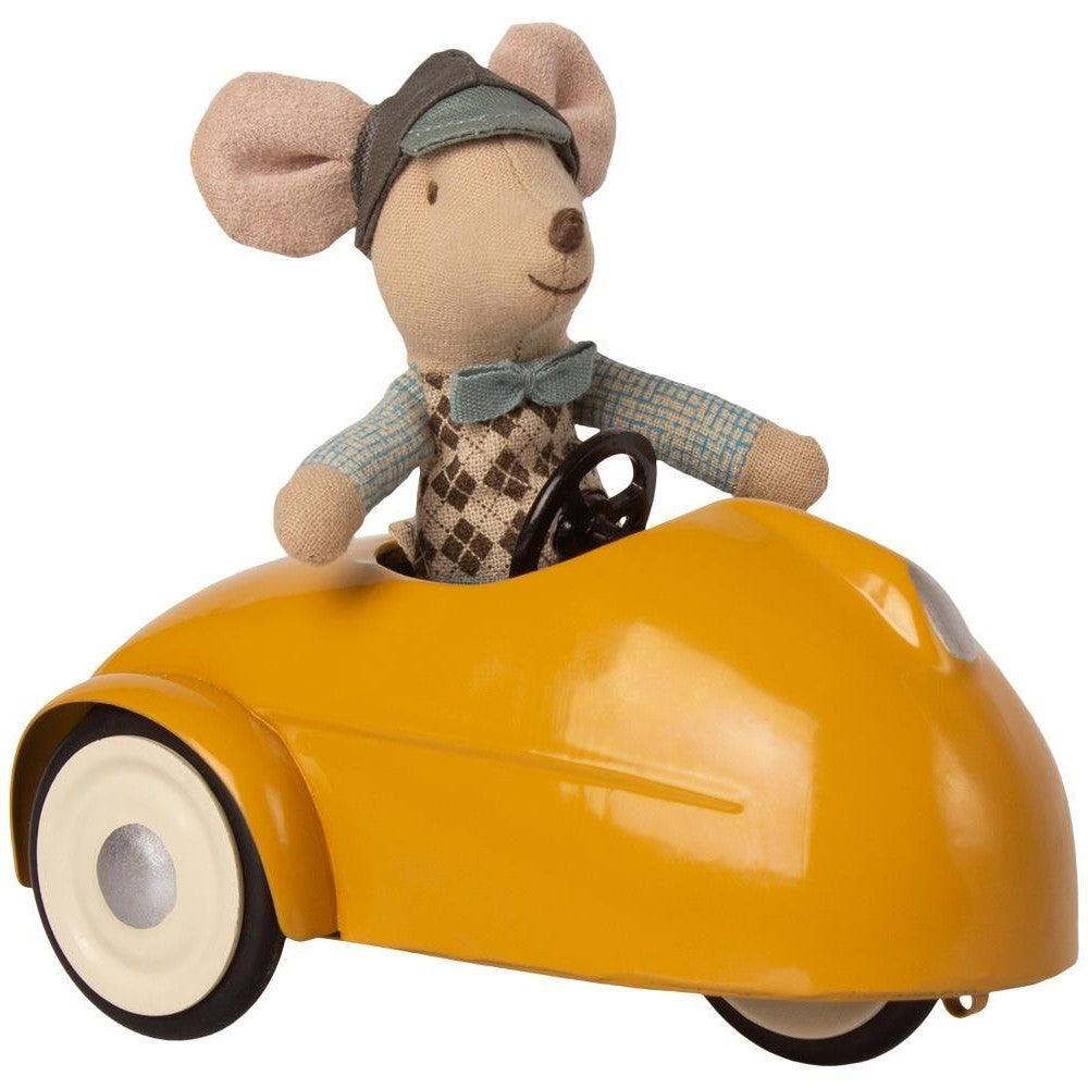 Maileg: myszka z autem i garażem Mouse Car With Garage - Noski Noski