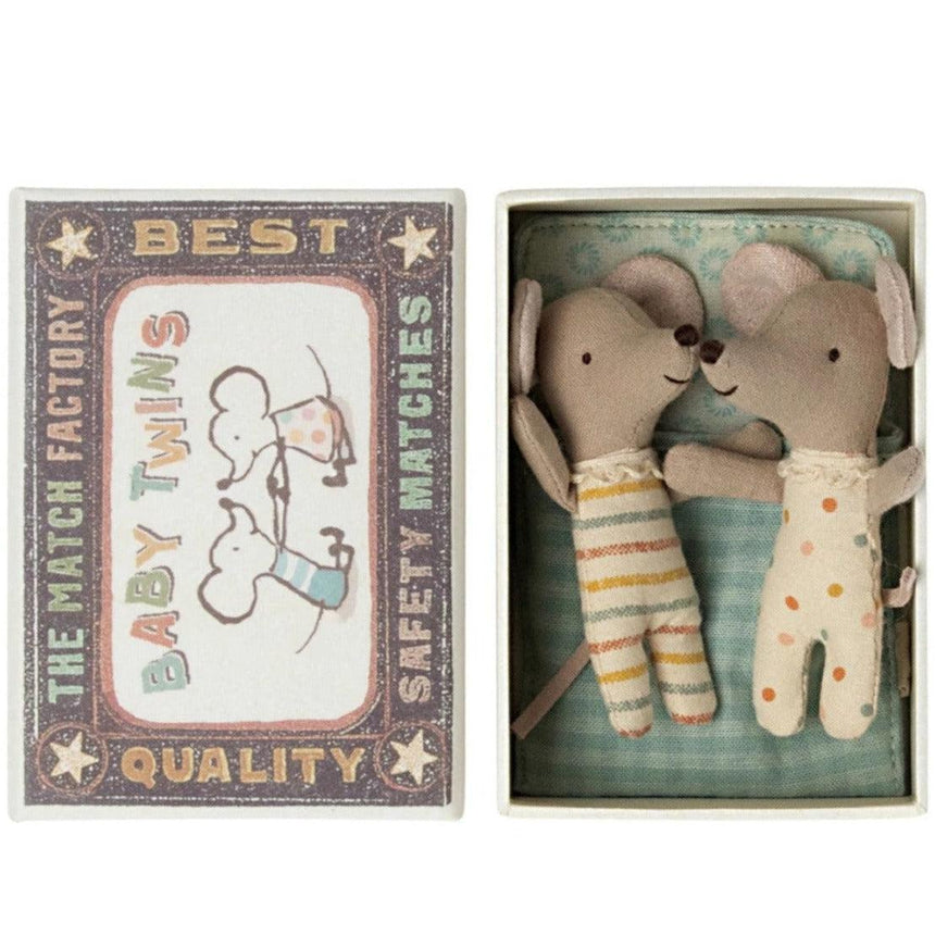 Maileg: myszki bliźniaki w pudełku Baby Mice Twins in Matchbox 8 cm - Noski Noski