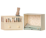 Maileg: pokoik króliczka Baby Room with Micro Bunny - Noski Noski