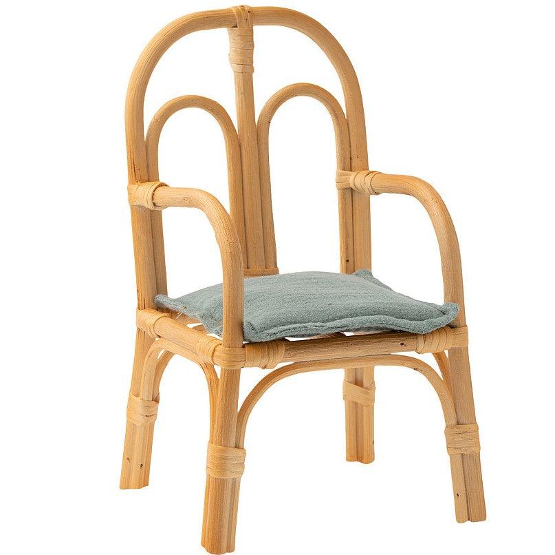 Maileg: rattanowe krzesło dla myszek i lalek Medium - Noski Noski
