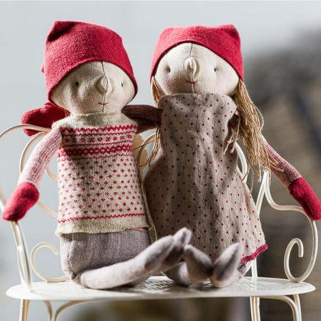 Maileg: świąteczna przytulanka Winter Friends Pixy Girl - Noski Noski