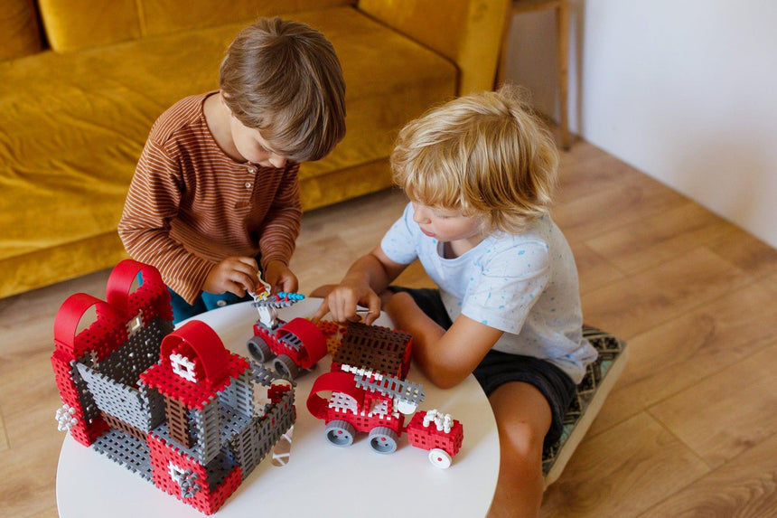Marioinex: klocki Mini Waffle Strażak Zestaw Duży - Noski Noski