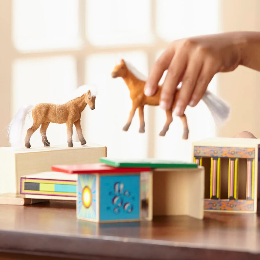 Melissa and Doug: ciężarówka z przyczepą dla koni Horse Carrier - Noski Noski