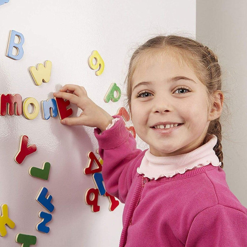 Melissa and Doug: drewniane litery magnesy Letter Magnets - Noski Noski