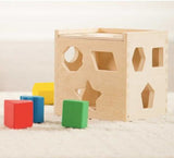 Melissa and Doug: drewniany sorter Shape Sorting Cube - Noski Noski