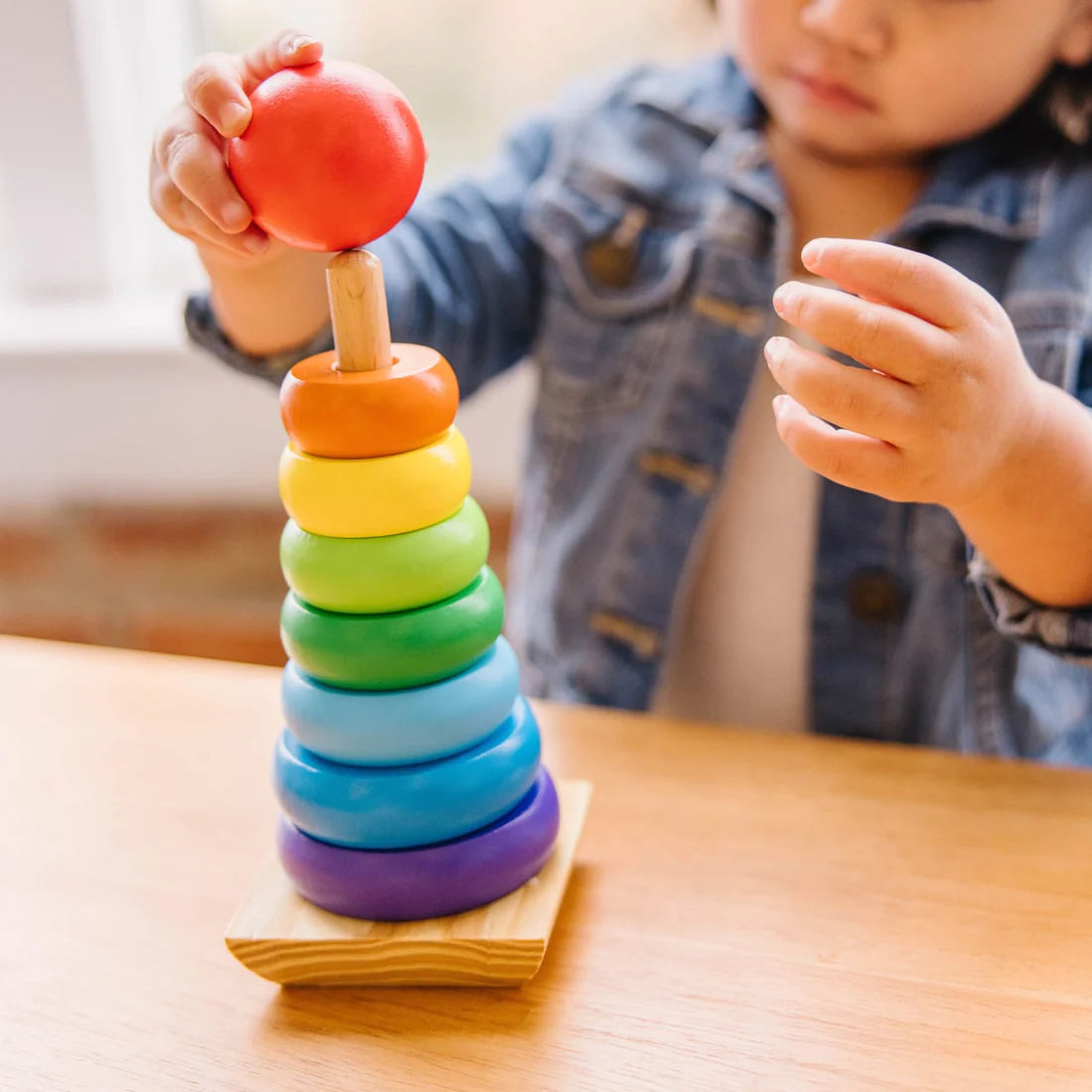 Melissa and Doug: tęczowa piramidka Rainbow Stacker - Noski Noski