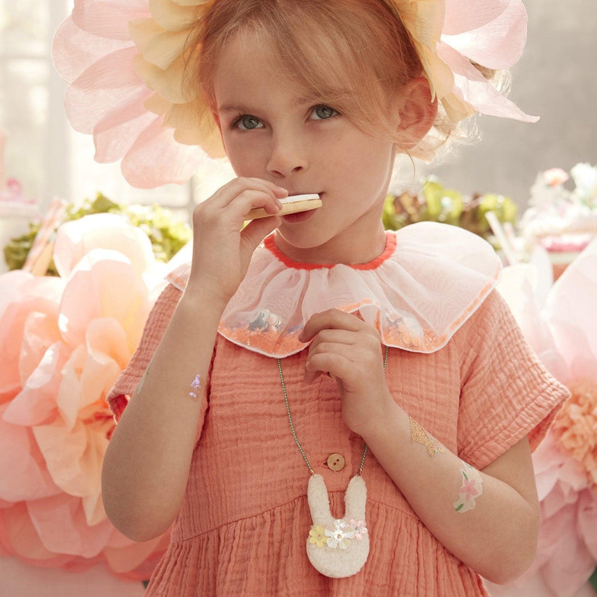 Meri Meri: naszyjnik Floral Bunny Necklace - Noski Noski