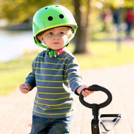 Micro: kask dla dzieci zielony Neon Green - Noski Noski