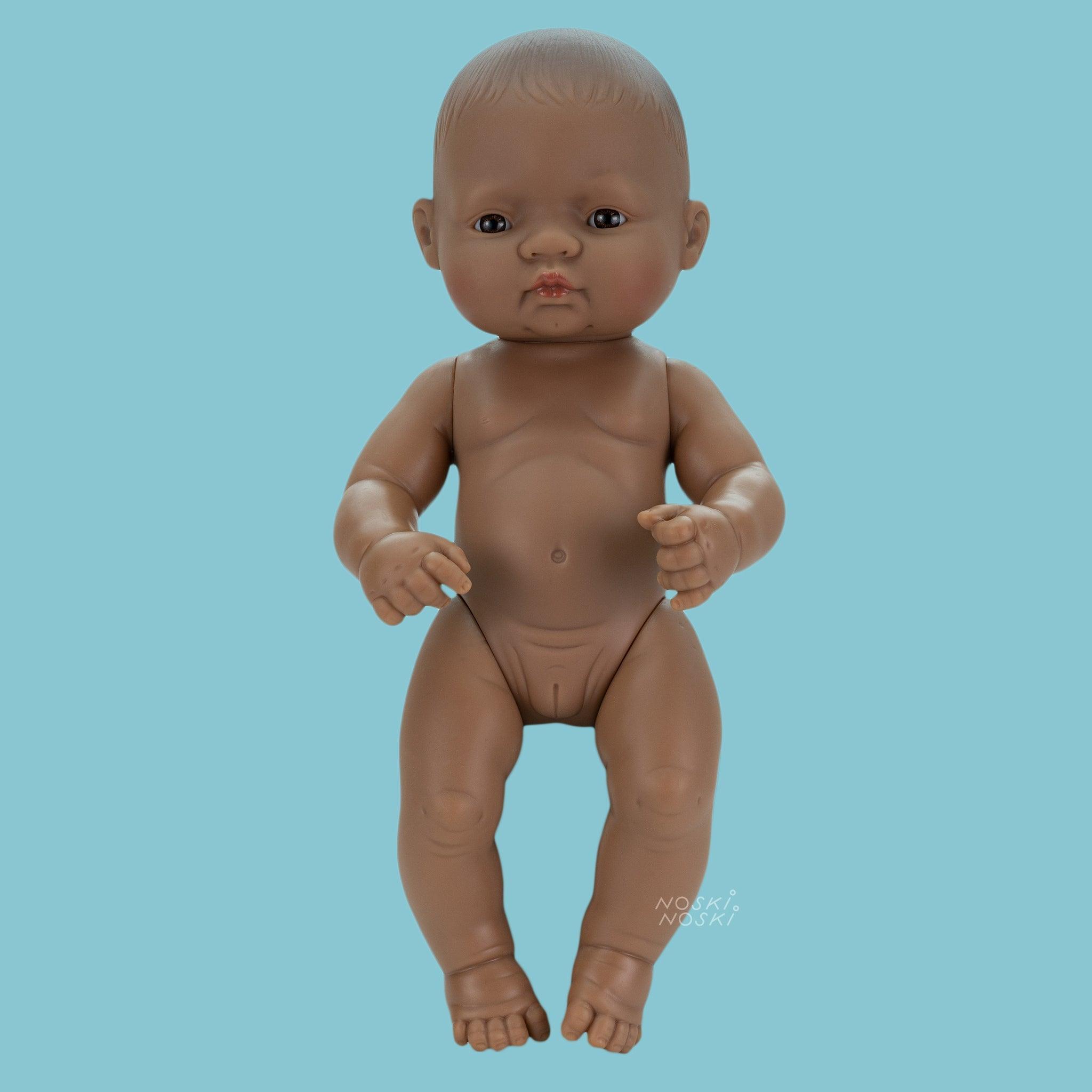 Miniland: lalka dzidziuś dziewczynka Latynoska 32 cm - Noski Noski