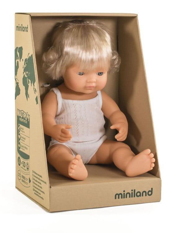 Miniland: lalka dziewczynka Europejka z implantem ślimakowym 38 cm - Noski Noski