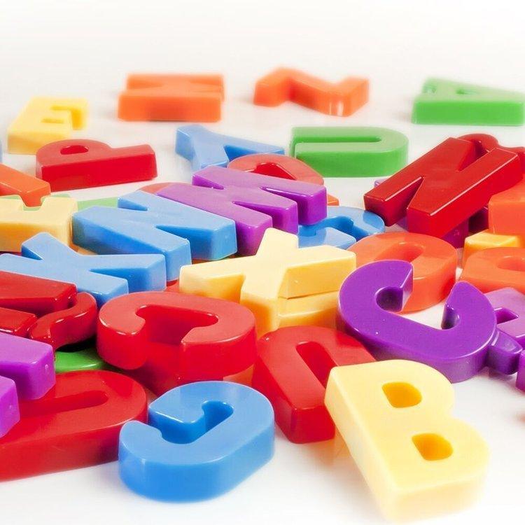 Miniland: magnetyczny Alfabet Wielkie Litery - Noski Noski