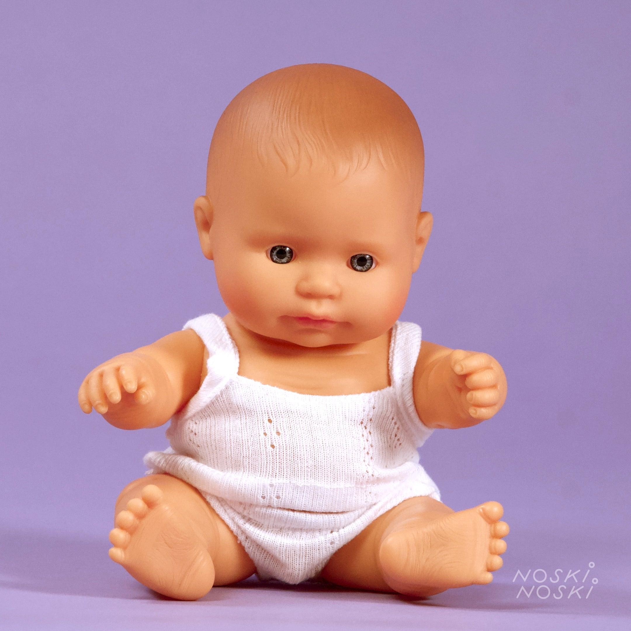 Miniland: mini lalka dzidziuś chłopiec Europejczyk 21 cm - Noski Noski