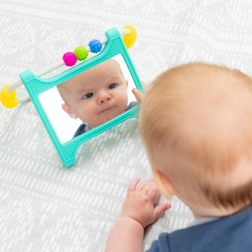 Möbi: lusterko malucha Peeka Developmental Mirror - Noski Noski