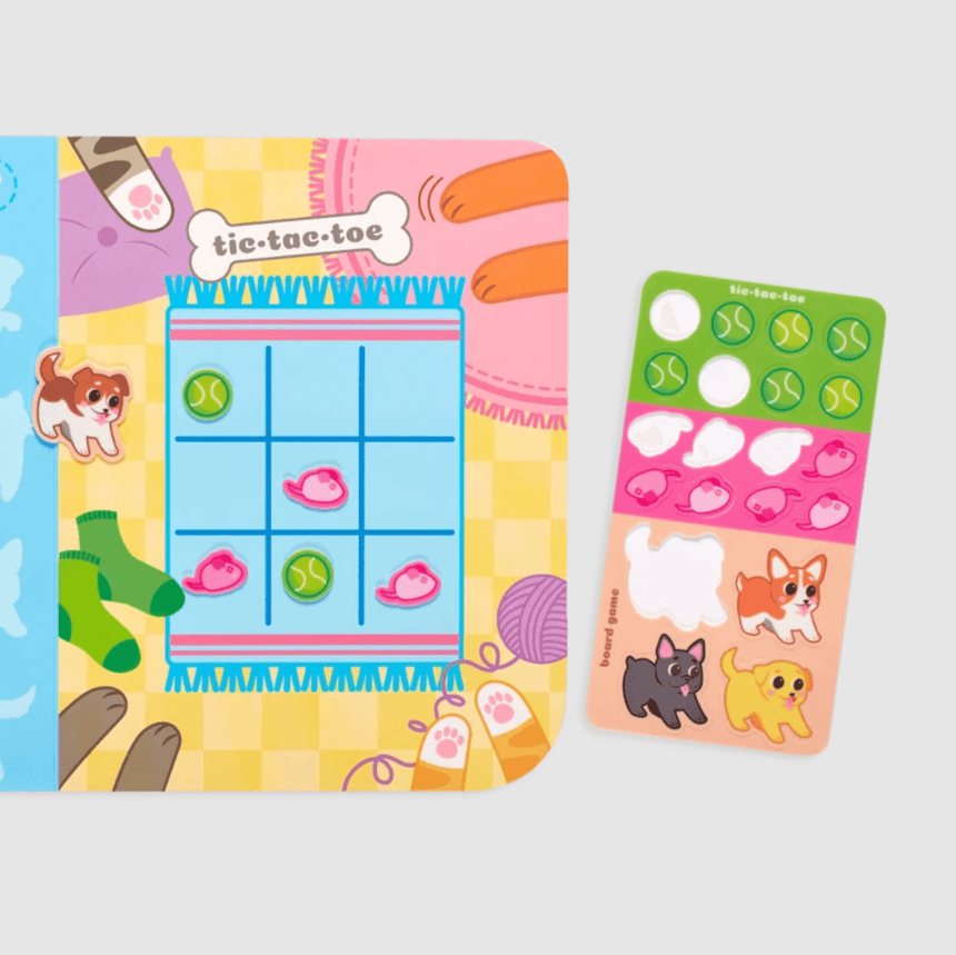 Ooly: mini naklejki wielokrotnego użytku z grą zwierzątka domowe Play Again - Noski Noski