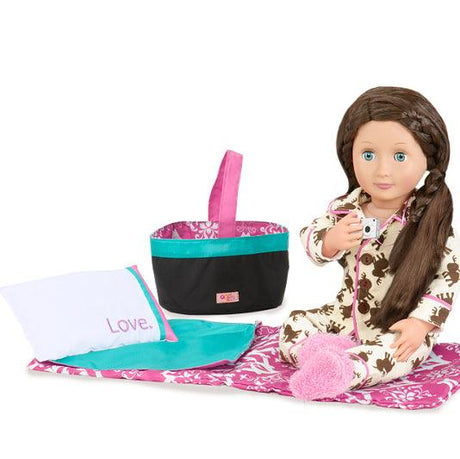 Our Generation: śpiwór i akcesoria na biwak dla lalki Sleepover - Noski Noski