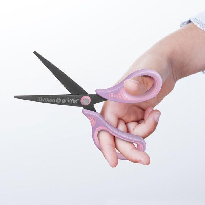 Pelikan: ergonomiczne szpiczaste nożyczki Griffix - Noski Noski