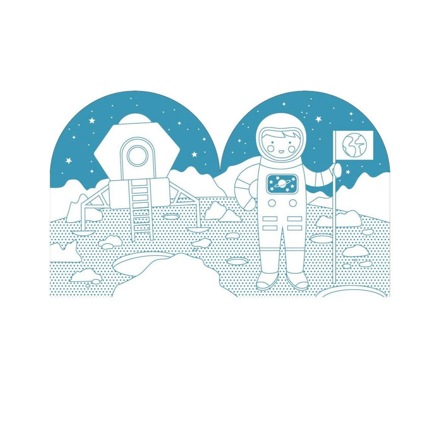 Petit Collage: kolorowanka z naklejkami Colouring Book + Stickers - Noski Noski
