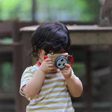 Plan Toys: aparat z kolorowymi soczewkami Colored Snap Camera - Noski Noski