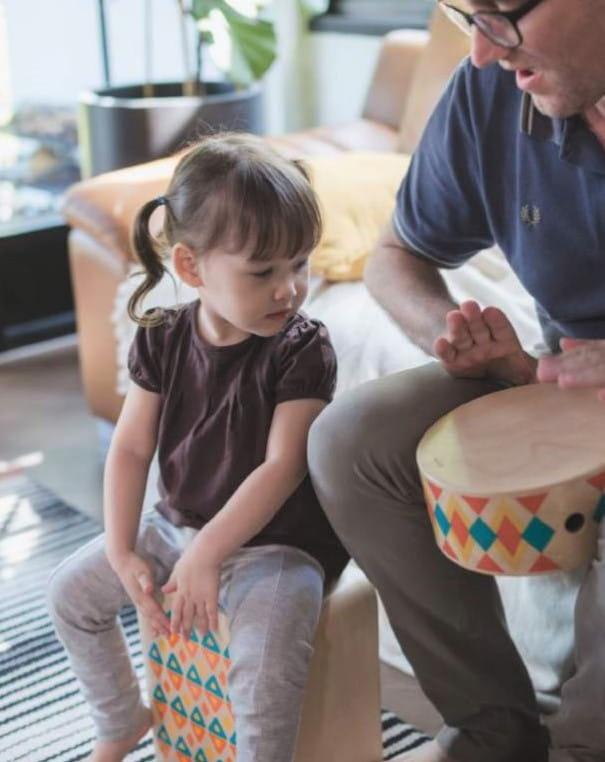 Plan Toys: skrzynka perkusyjna Cajon - Noski Noski