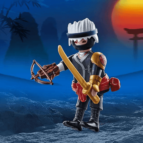 Figurka Playmobil Wojownik Ninja z kuszą i szablą dla małych poszukiwaczy przygód
