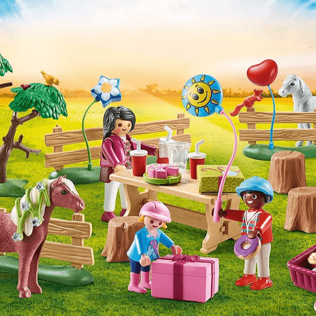 Playmobil: urodziny w stadninie kucyków Country - Noski Noski