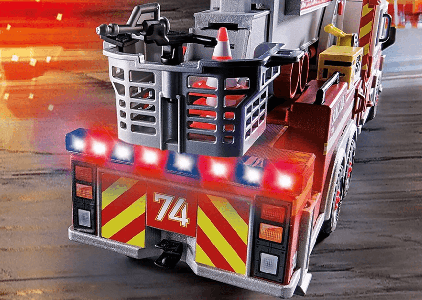 Playmobil: wóz strażacki US Tower Ladder City Action - Noski Noski