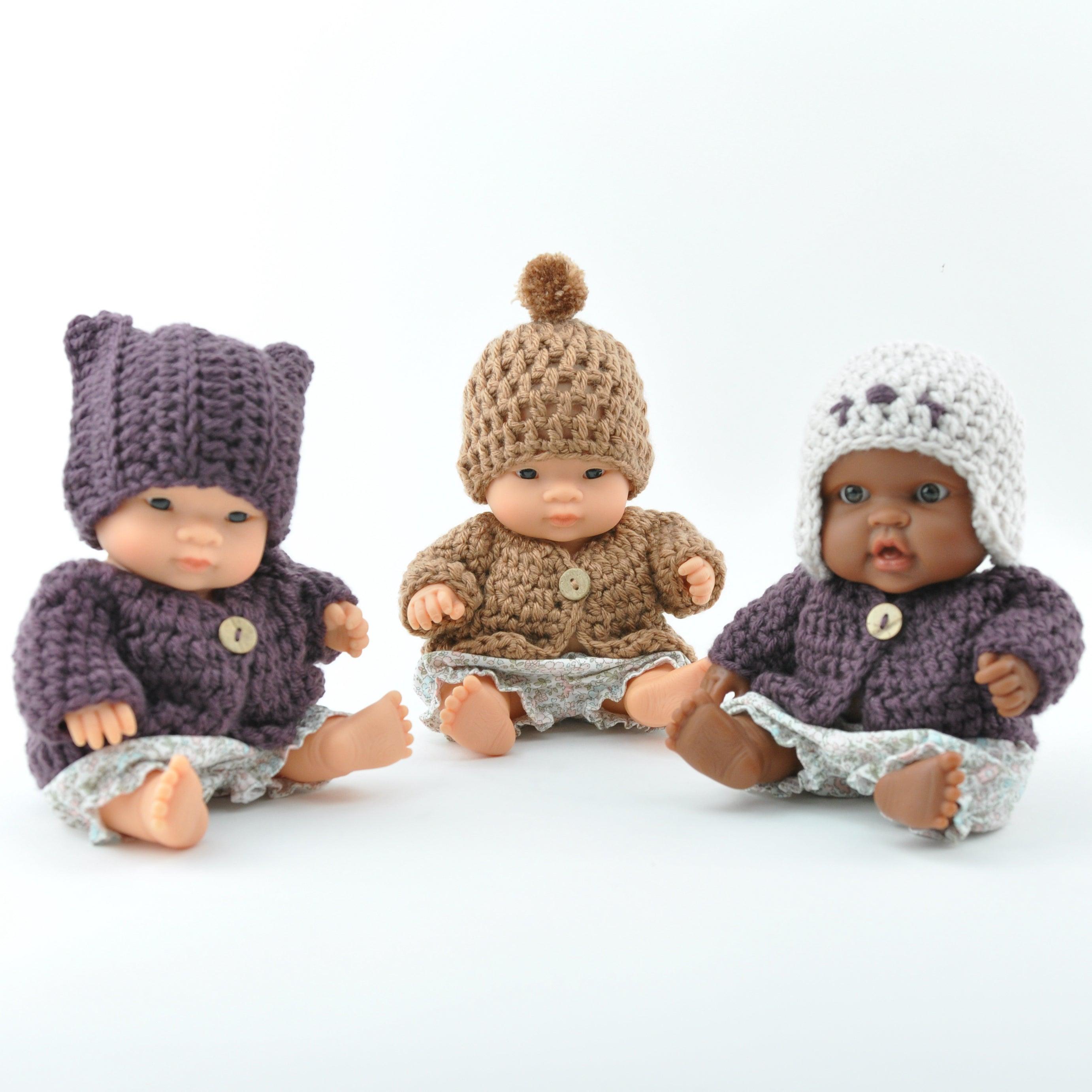 Przytullale: czapeczka z włóczki dla mini lalki Miniland - Noski Noski