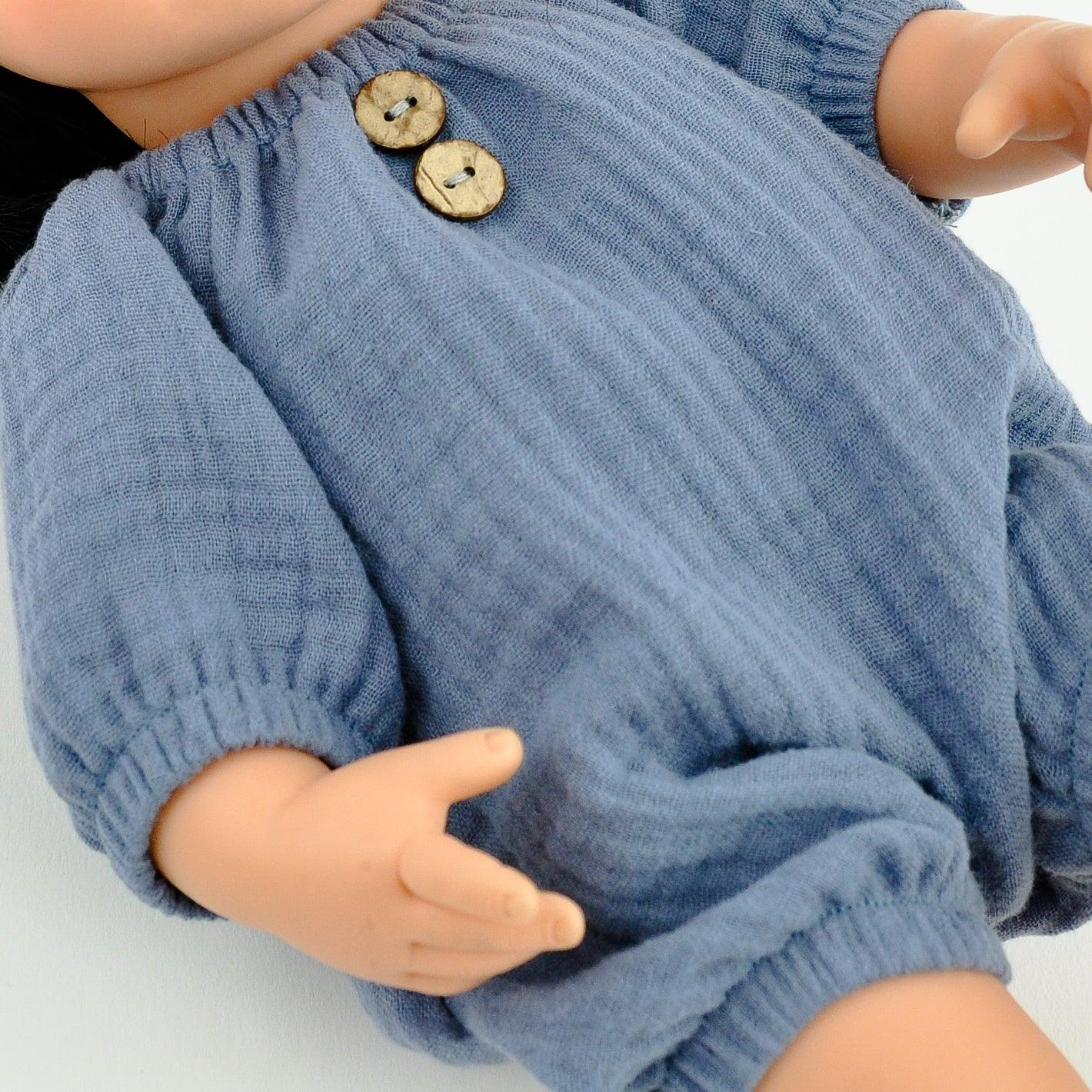 Przytullale: muślinowy kombinezon ubranko dla lalki Miniland - Noski Noski