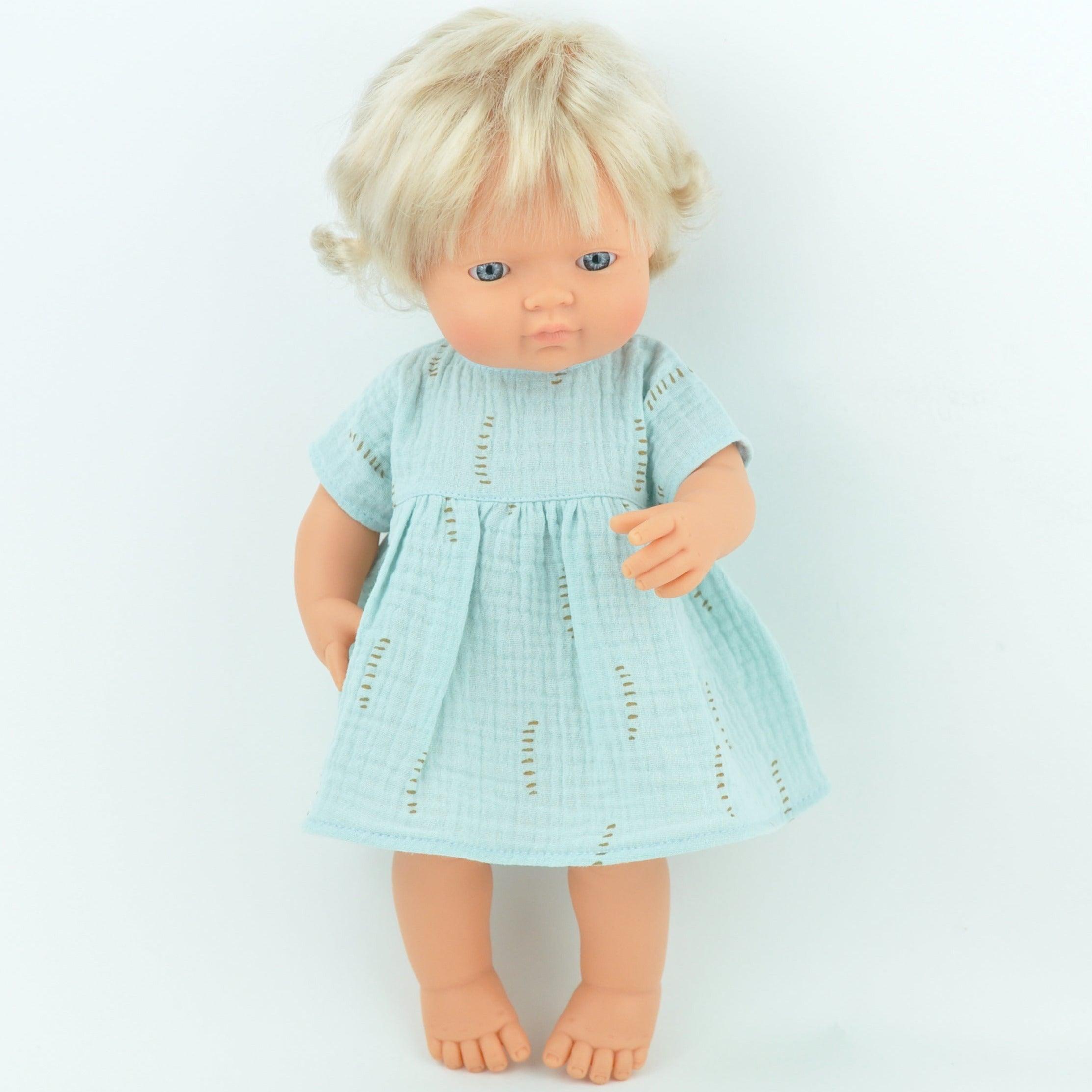 Przytullale: niebieska sukienka ubranko dla lalki Miniland - Noski Noski