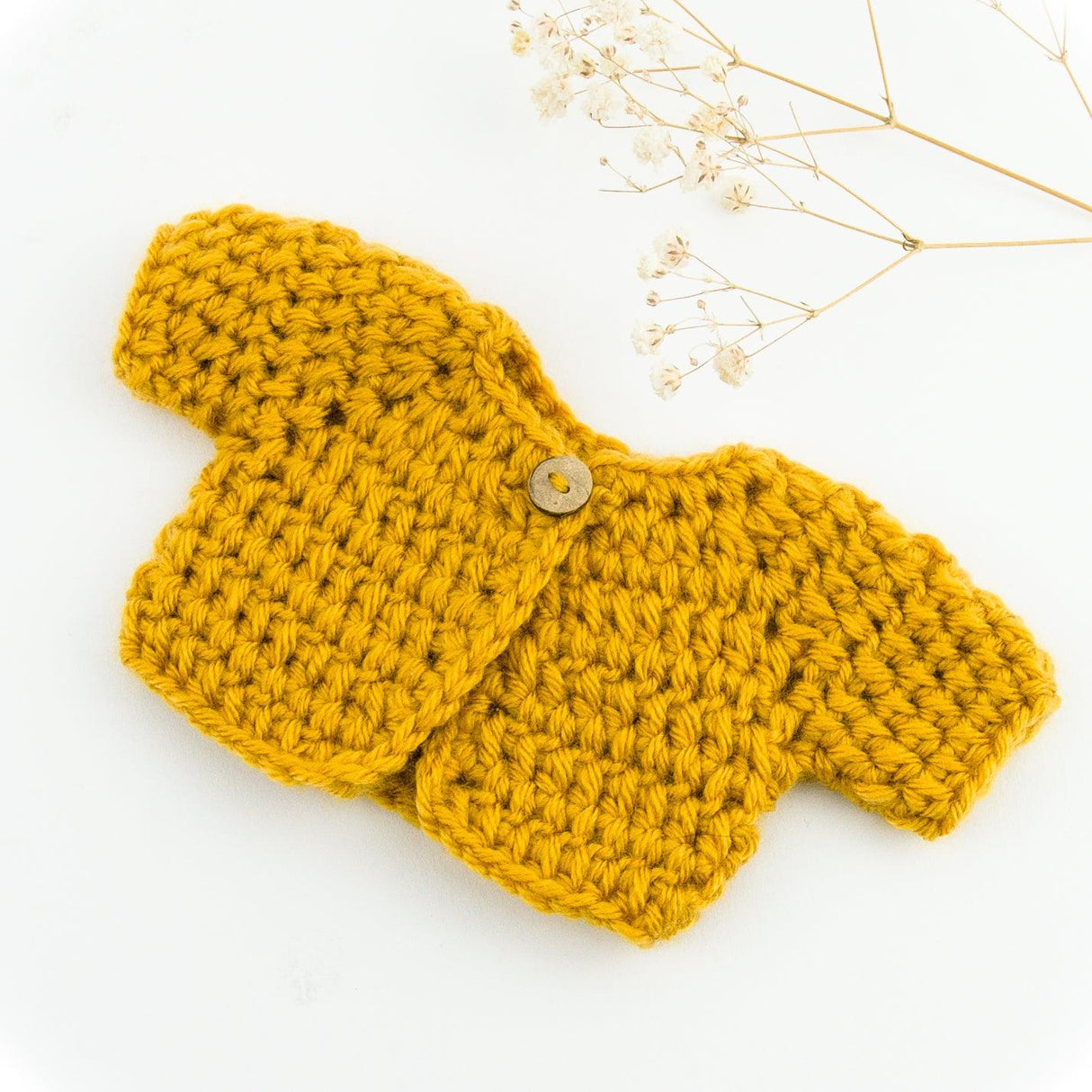 Przytullale: sweterek z włóczki dla mini lalki Miniland - Noski Noski