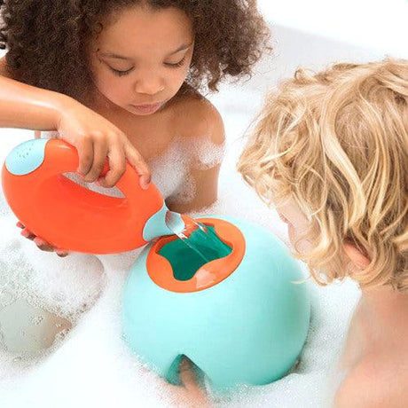 Quut Ballo kuliste wiadro do piaskownicy dla dzieci, ergonomiczne i miękkie, idealne do zabawy w przenoszenie i wylewanie wody.