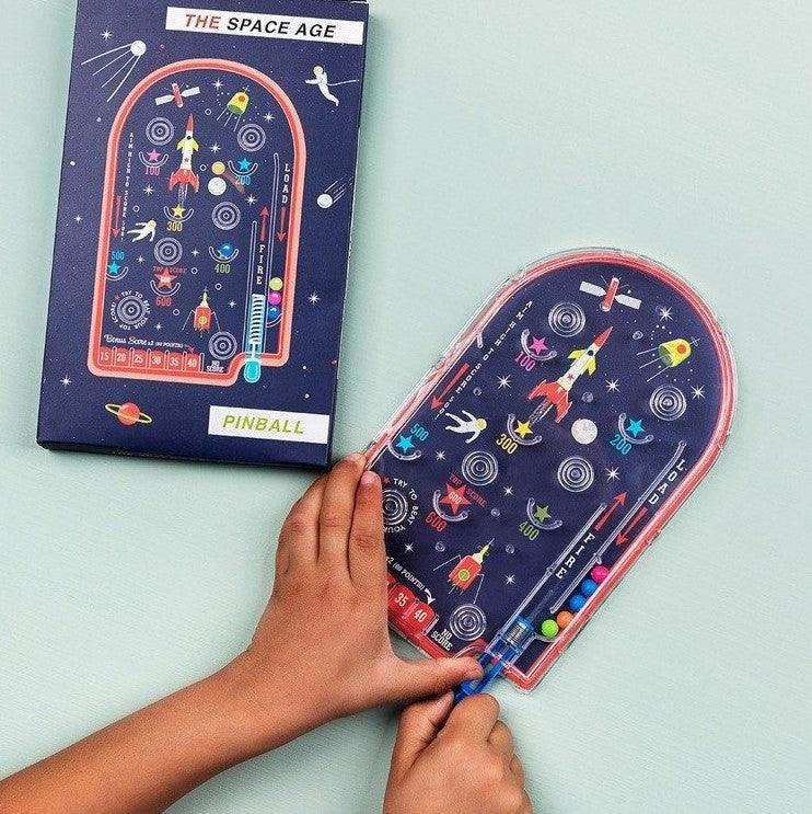Rex London: gra zręcznościowa Space Age Pinball - Noski Noski