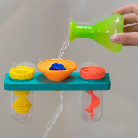 Zabawka do kąpieli Sassy Wodne Laboratorium z probówkami, lejkiem i zlewką rozwija ciekawość i zdolności manualne dziecka.