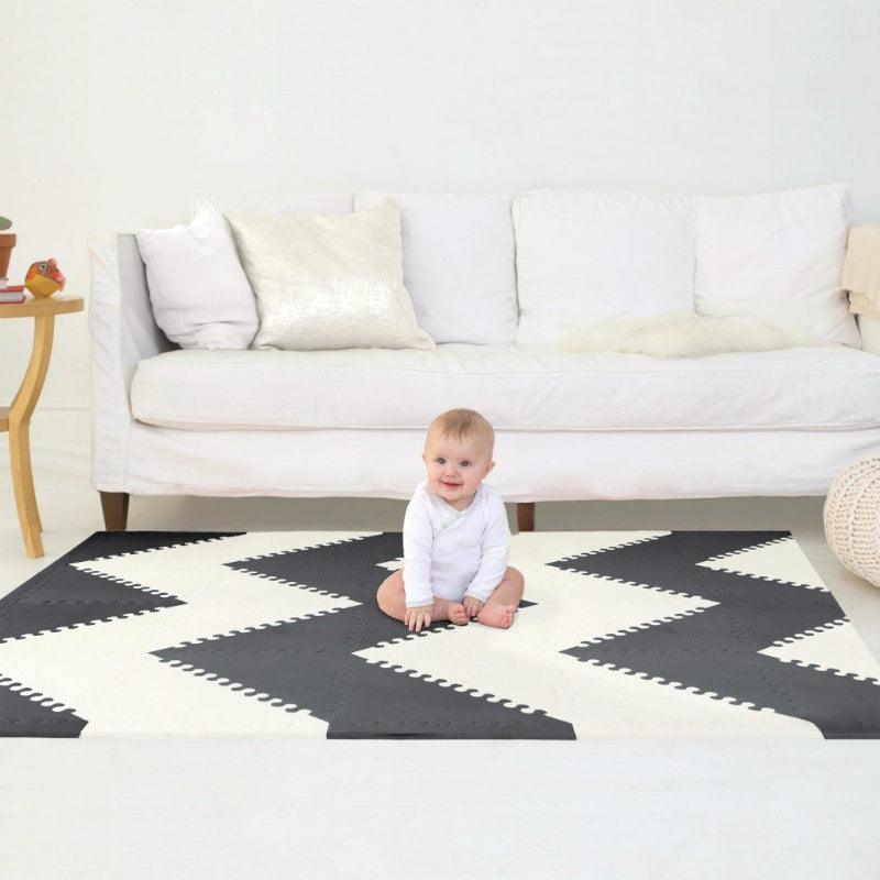 Skip Hop: piankowa mata Playspot Black-Cream GEO - Noski Noski