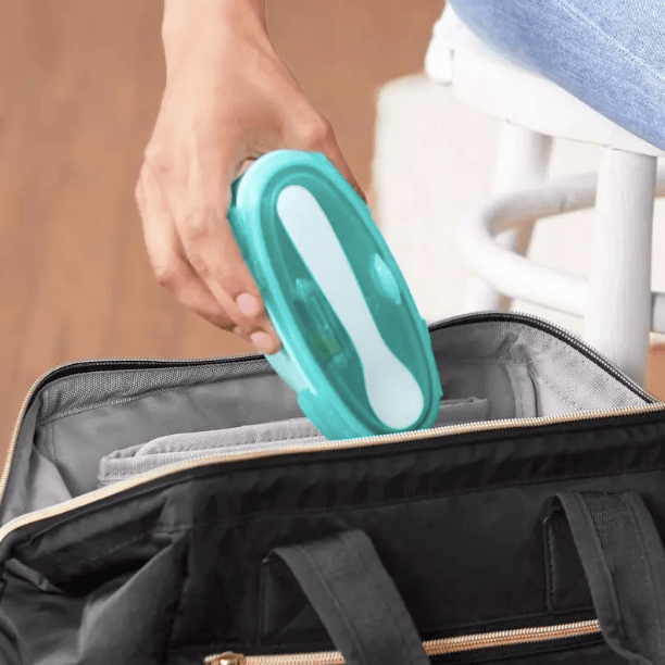 Skip Hop: pojemnik na jedzenie z łyżeczką Easy-Serve Travel Bowl - Noski Noski